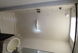 2019 Ford E-Series Cutaway - Image 57