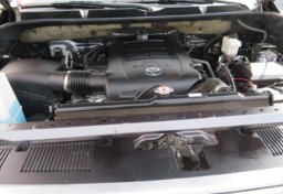 2019 Toyota Tundra 4WD - Image 57
