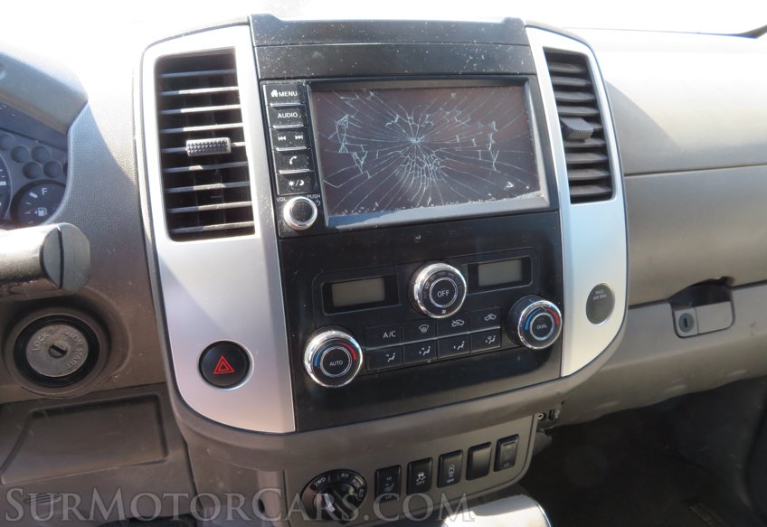 2019 Nissan Frontier - Image 27