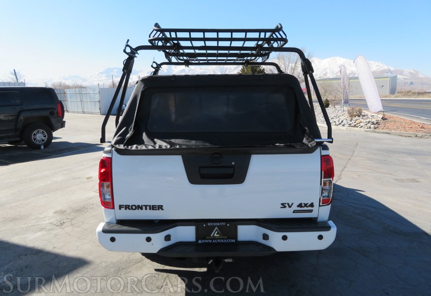 2019 Nissan Frontier - Image 11