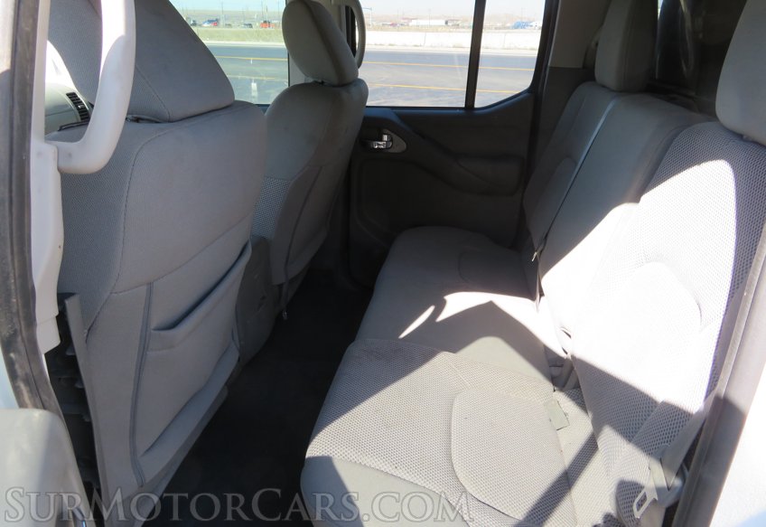2019 Nissan Frontier - Image 24
