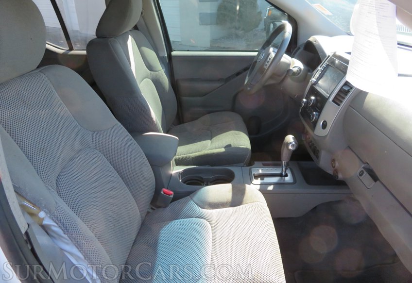 2019 Nissan Frontier - Image 18