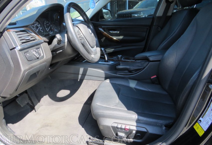 2015 BMW 3 Series - Image 21