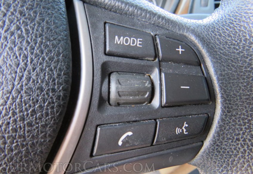 2015 BMW 3 Series - Image 33