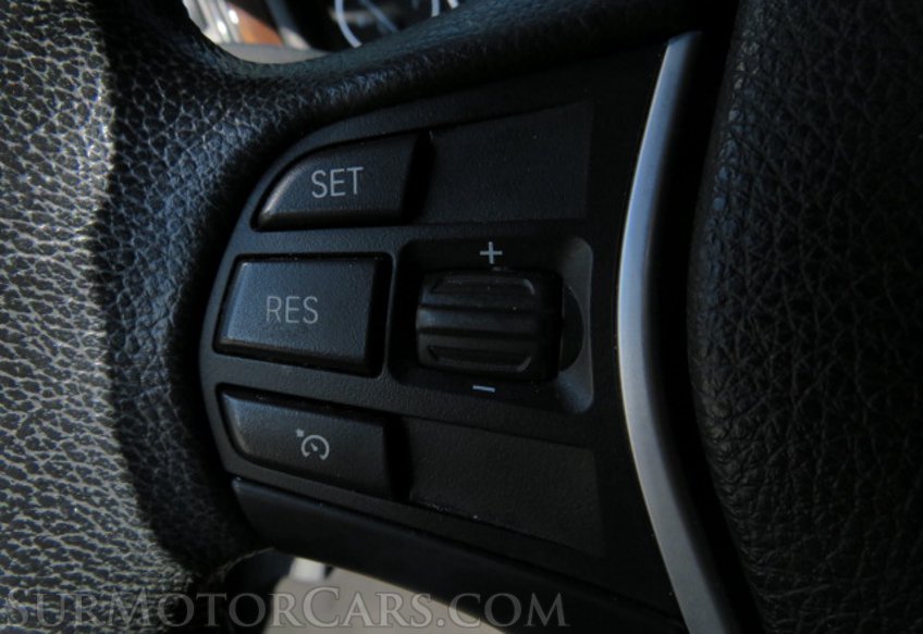 2015 BMW 3 Series - Image 34