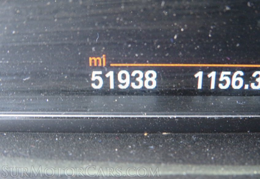 2015 BMW 3 Series - Image 31