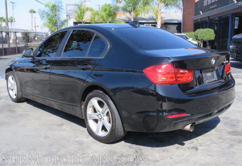 2015 BMW 3 Series - Image 7
