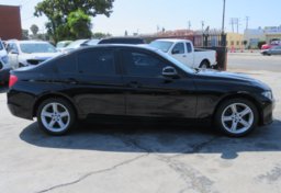 2015 BMW 3 Series - Image 10