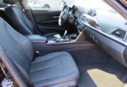 2015 BMW 3 Series - Image 22