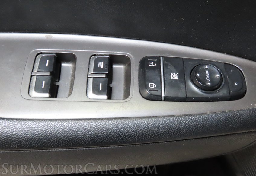 2019 Kia Optima - Image 40