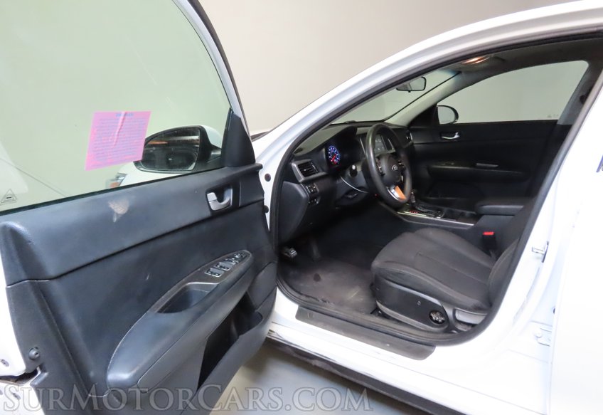 2019 Kia Optima - Image 20