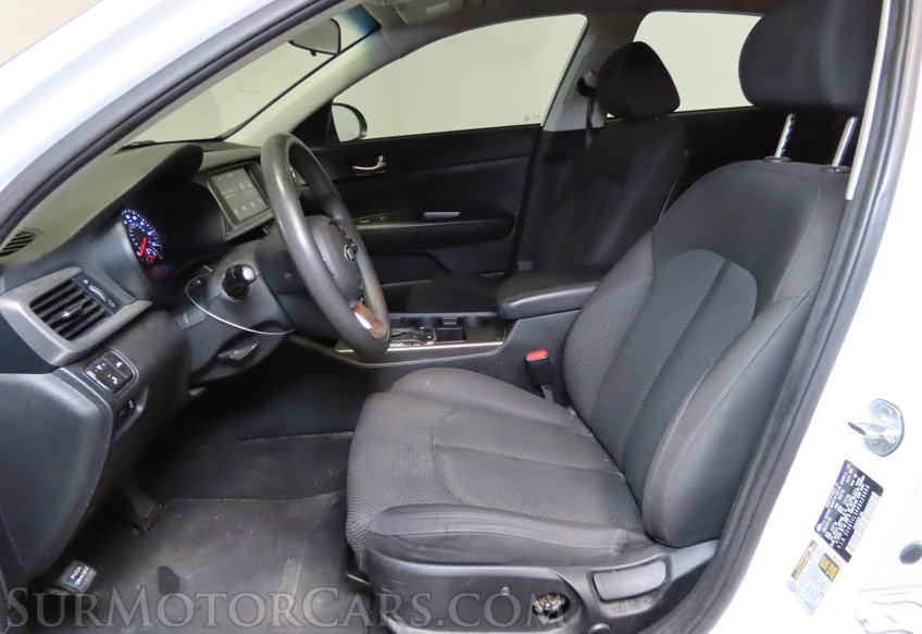 2019 Kia Optima - Image 31