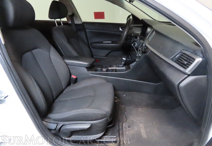 2019 Kia Optima - Image 26