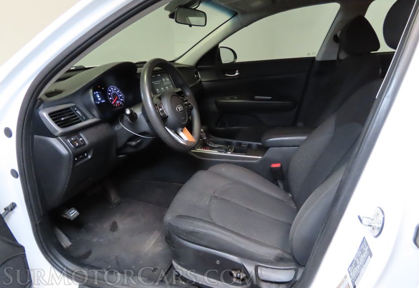2019 Kia Optima - Image 24