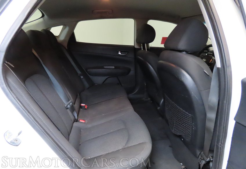 2019 Kia Optima - Image 30