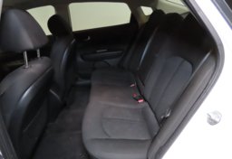 2019 Kia Optima - Image 29