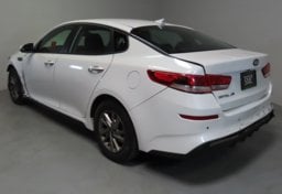 2019 Kia Optima - Image 7