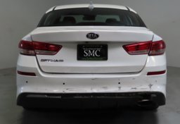 2019 Kia Optima - Image 12