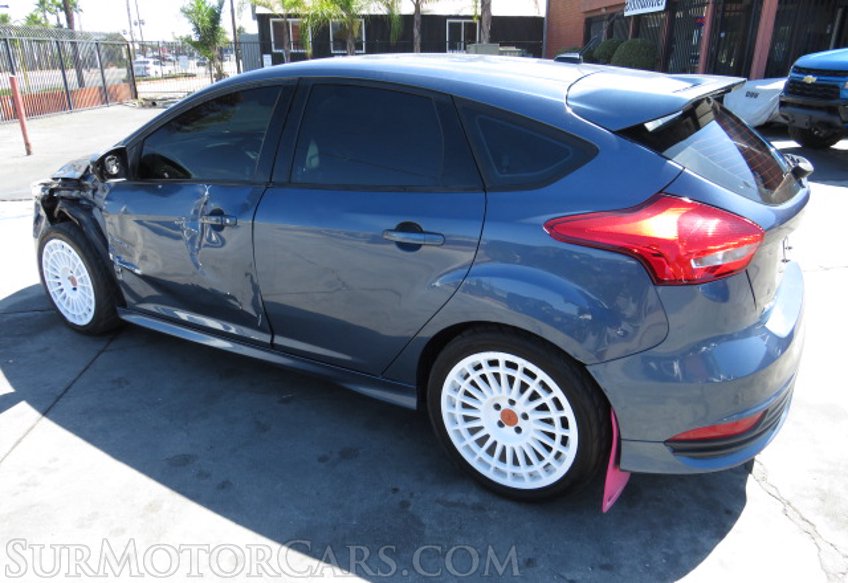 2018 Ford Focus - Image 6