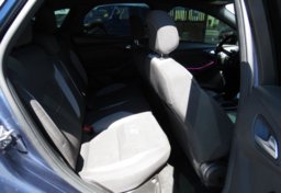 2018 Ford Focus - Image 30