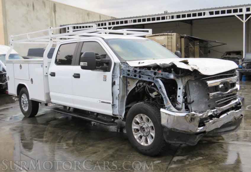 2022 Ford Super Duty F-350 SRW - Image 4