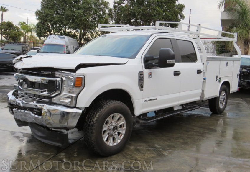 2022 Ford Super Duty F-350 SRW - Image 3