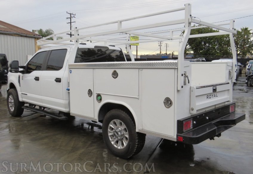 2022 Ford Super Duty F-350 SRW - Image 9