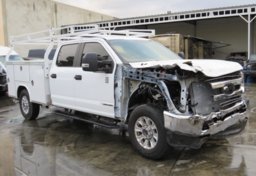 2022 Ford Super Duty F-350 SRW - Image 4