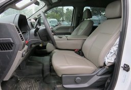 2022 Ford Super Duty F-350 SRW - Image 29