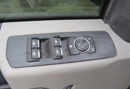 2022 Ford Super Duty F-350 SRW - Image 43