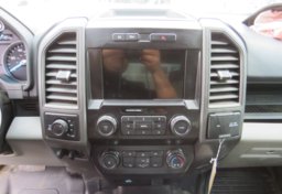 2022 Ford Super Duty F-350 SRW - Image 40