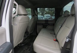 2022 Ford Super Duty F-350 SRW - Image 33