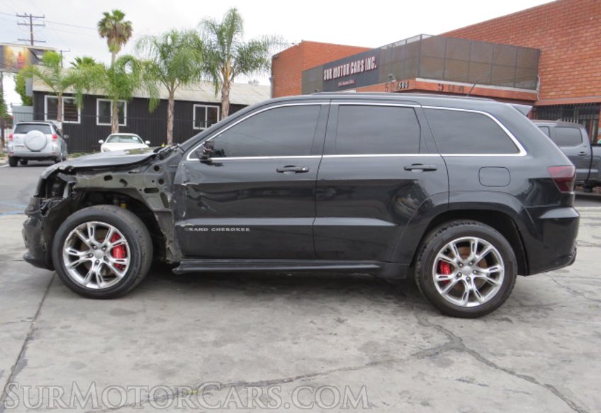 2013 Jeep Grand Cherokee SRT - Image 12