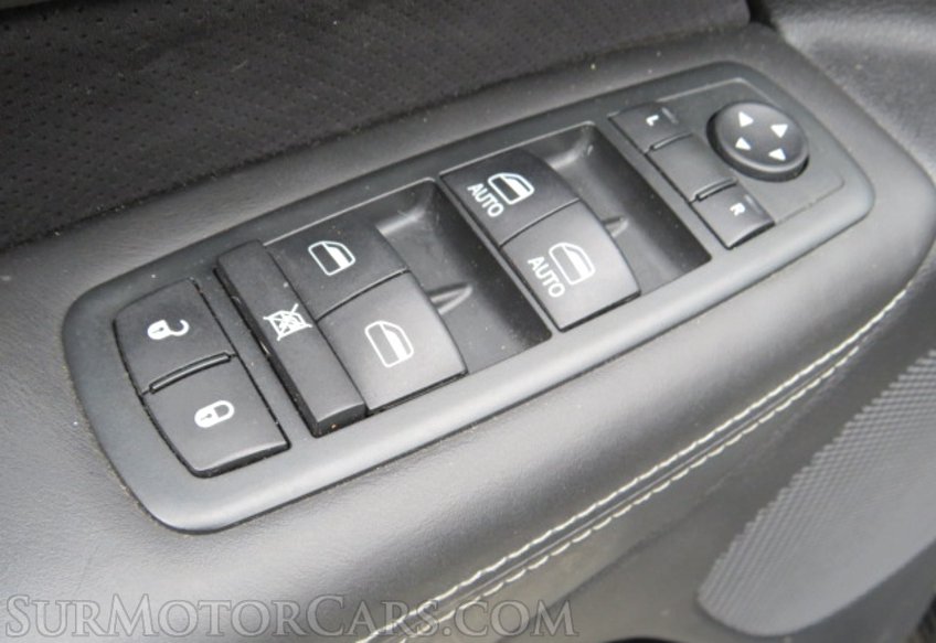 2013 Jeep Grand Cherokee SRT - Image 46