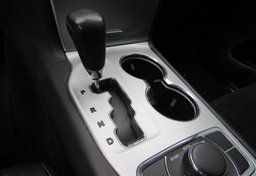 2013 Jeep Grand Cherokee SRT - Image 51