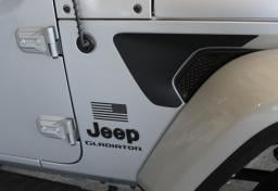Thumbnail of 2023 Jeep Gladiator