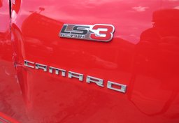 2014 Chevrolet Camaro - Image 19