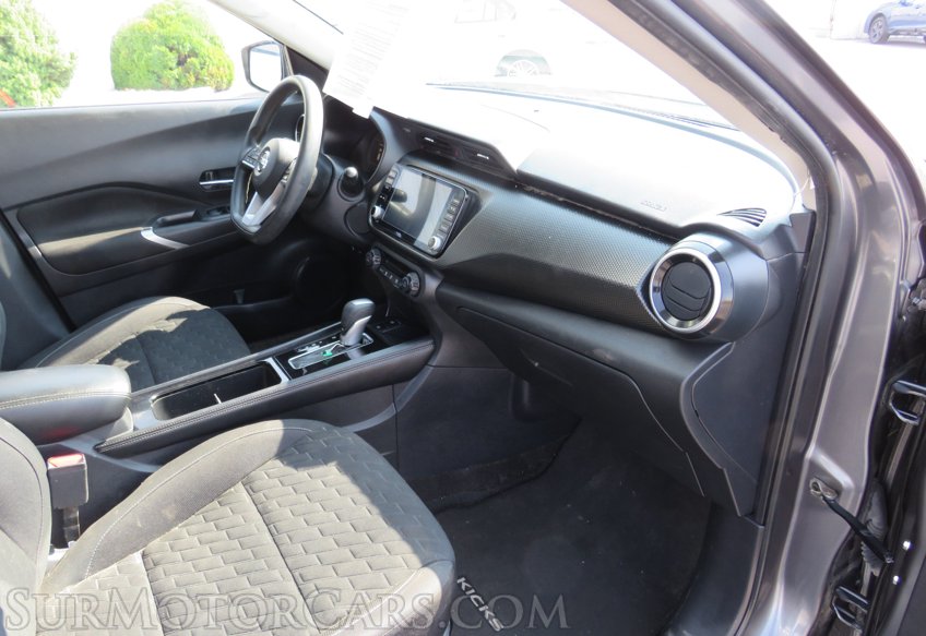 2021 Nissan Kicks - Image 25