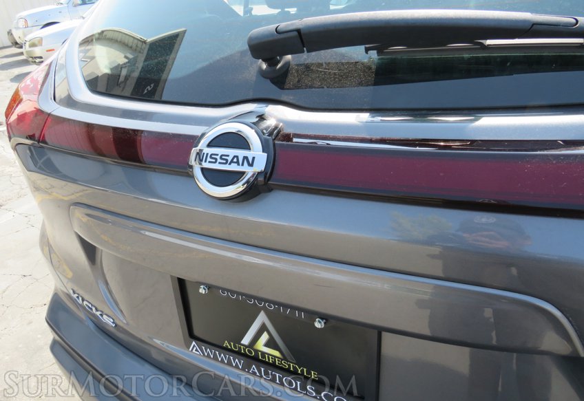 2021 Nissan Kicks - Image 19