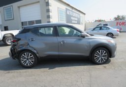 2021 Nissan Kicks - Image 10