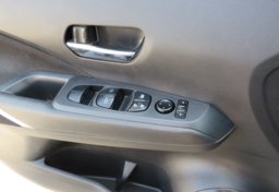 2021 Nissan Kicks - Image 44