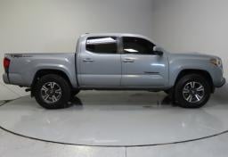 Thumbnail of 2019 Toyota Tacoma