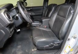 Thumbnail of 2019 Toyota Tacoma