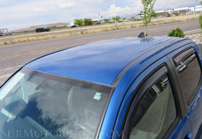 2017 Toyota Tacoma - Image 14