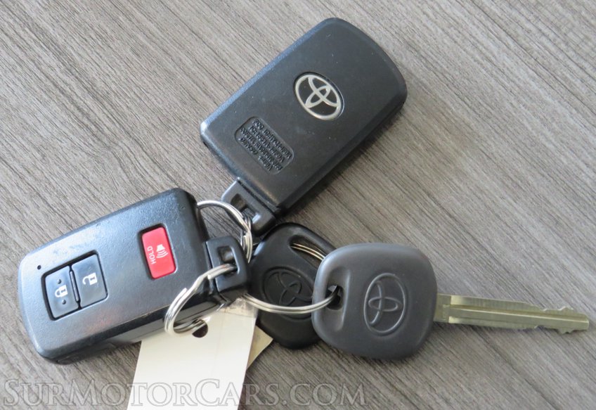 2017 Toyota Tacoma - Image 43