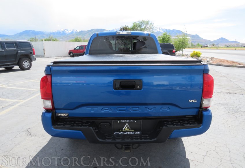 2017 Toyota Tacoma - Image 11