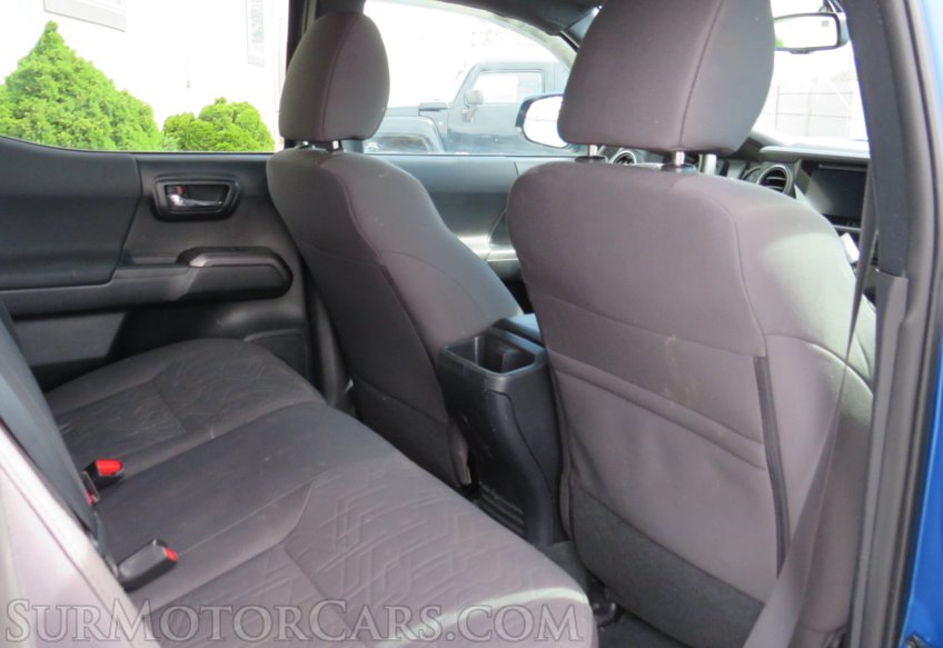 2017 Toyota Tacoma - Image 33