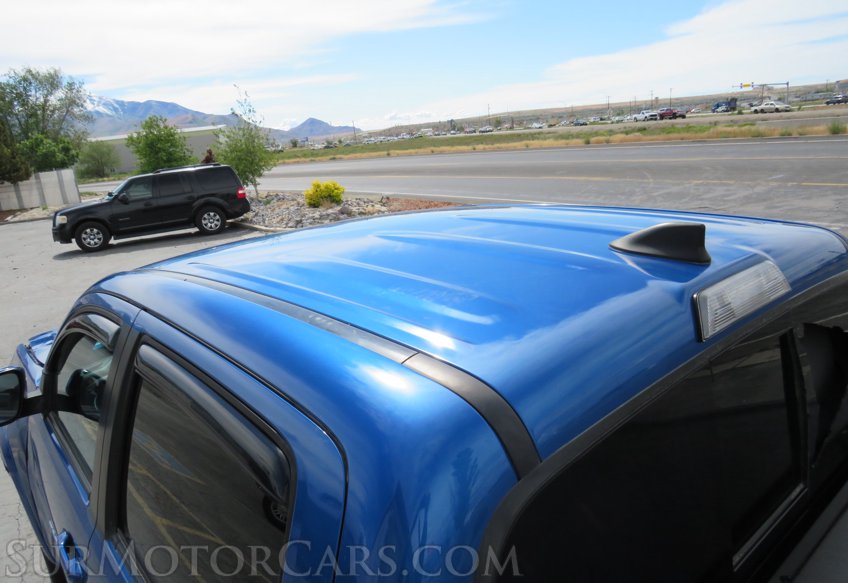 2017 Toyota Tacoma - Image 16