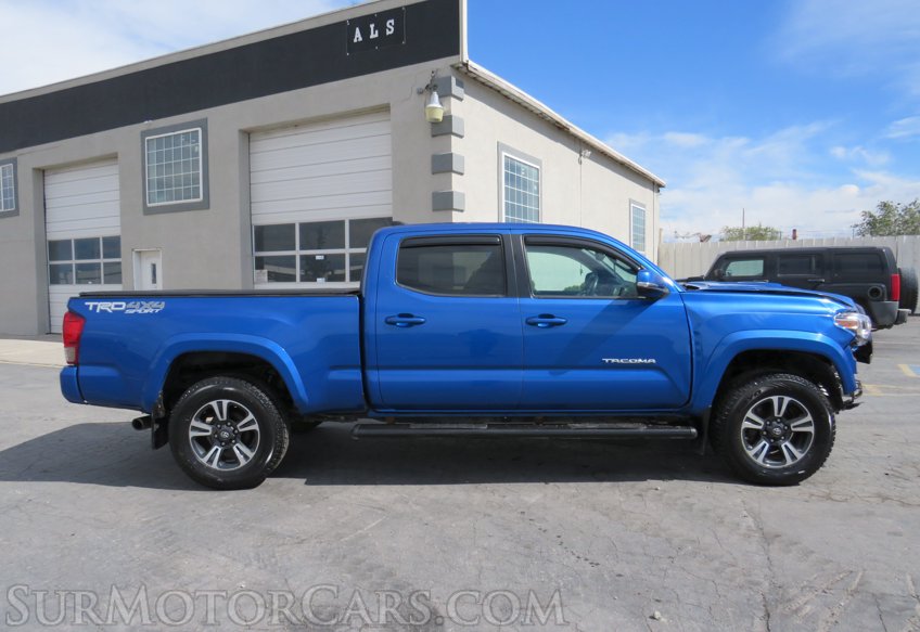 2017 Toyota Tacoma - Image 10