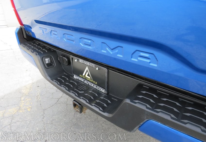 2017 Toyota Tacoma - Image 24